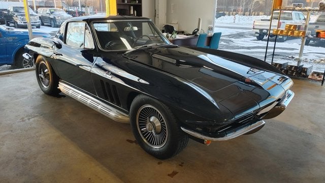 1966 CHEVY CORVETTE Base