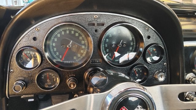 1966 CHEVY CORVETTE Base