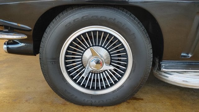 1966 CHEVY CORVETTE Base