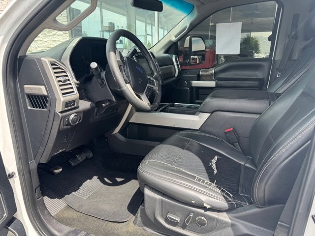 2017 Ford Super Duty F-250 SRW Lariat
