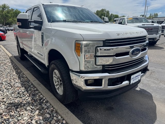 2017 Ford Super Duty F-250 SRW Lariat