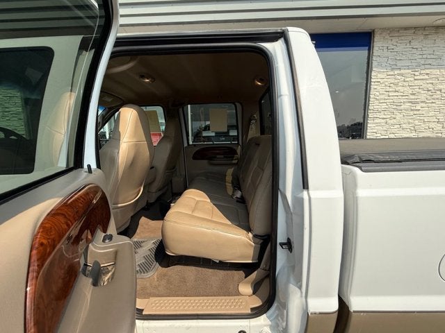 2001 Ford Super Duty F-250 Lariat