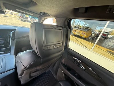 2017 Cadillac Escalade Platinum