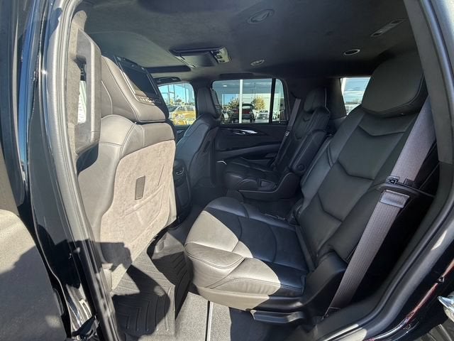 2017 Cadillac Escalade Platinum