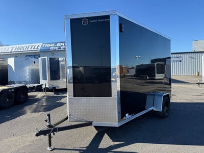 26 CROSS ENCLOSED CARGO Base