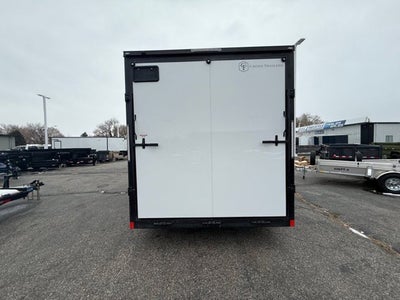 26 CROSS ENCLOSED CARGO Base