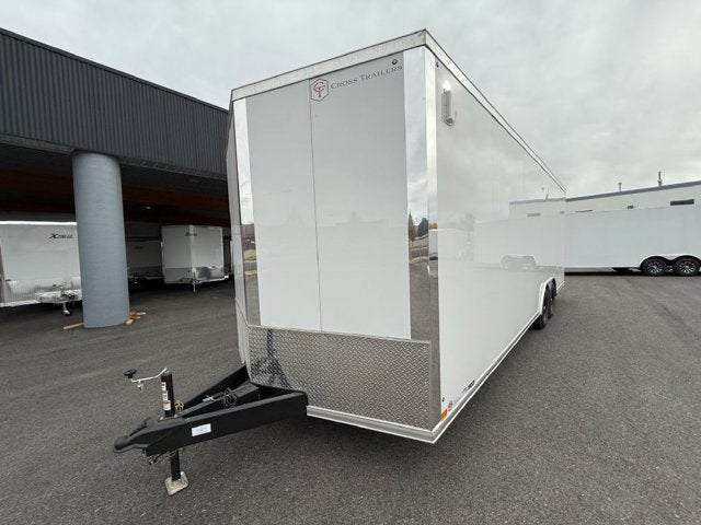 26 CROSS ENCLOSED CARGO Base