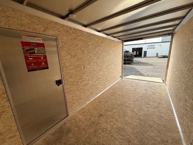 26 ALCOM ENCLOSED CARGO Base