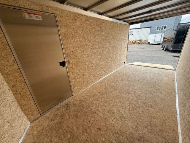26 ALCOM ENCLOSED CARGO Base